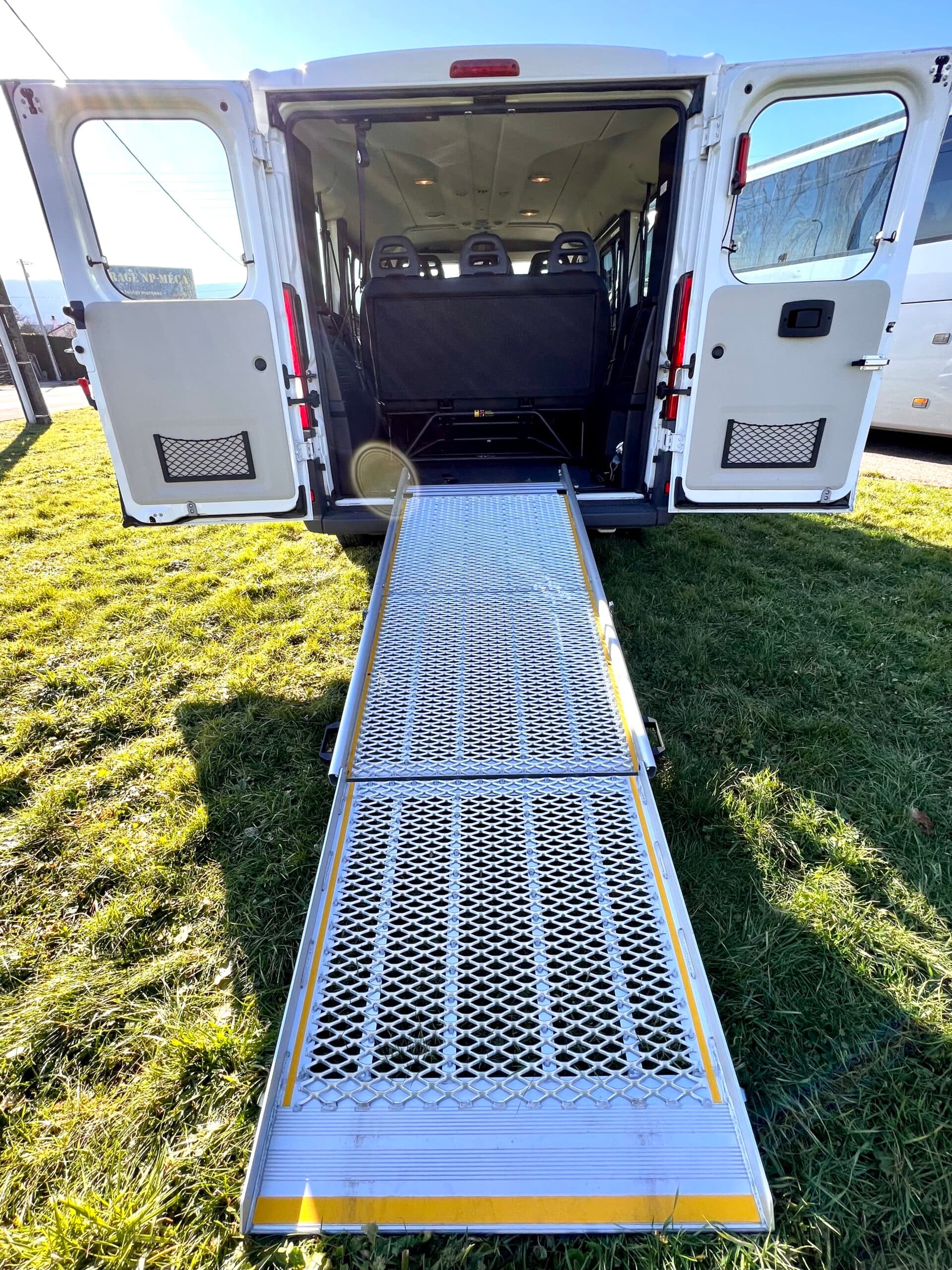 Citroën Jumper Doux Voyages — accessibilité PMR